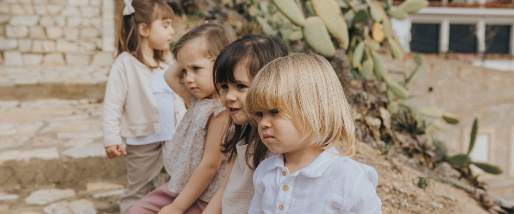 Samarretes, camises y bruses